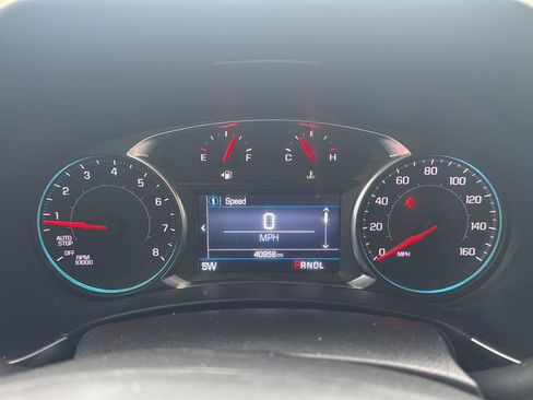 Used 2022 Chevrolet Equinox LT AWD/4WD image 14