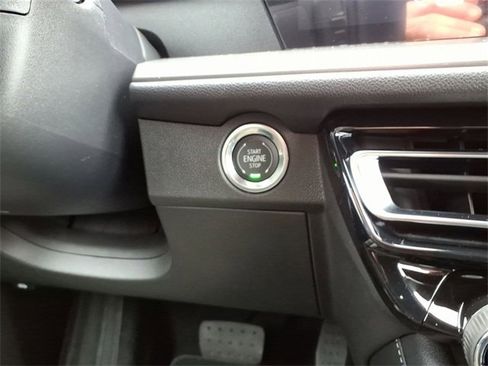 New 2026 Chevrolet Traverse LT w/ Driver Confidence Package image 17