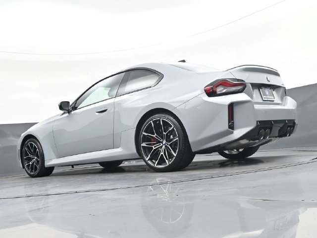 Used 2026 BMW M2 w/ Carbon Package RWD image 42