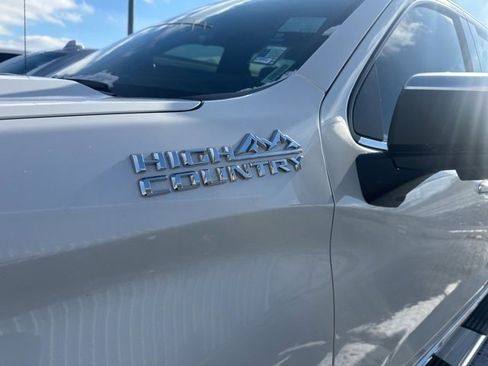 Certified 2025 Chevrolet Silverado 1500 High Country w/ Technology Package image 2