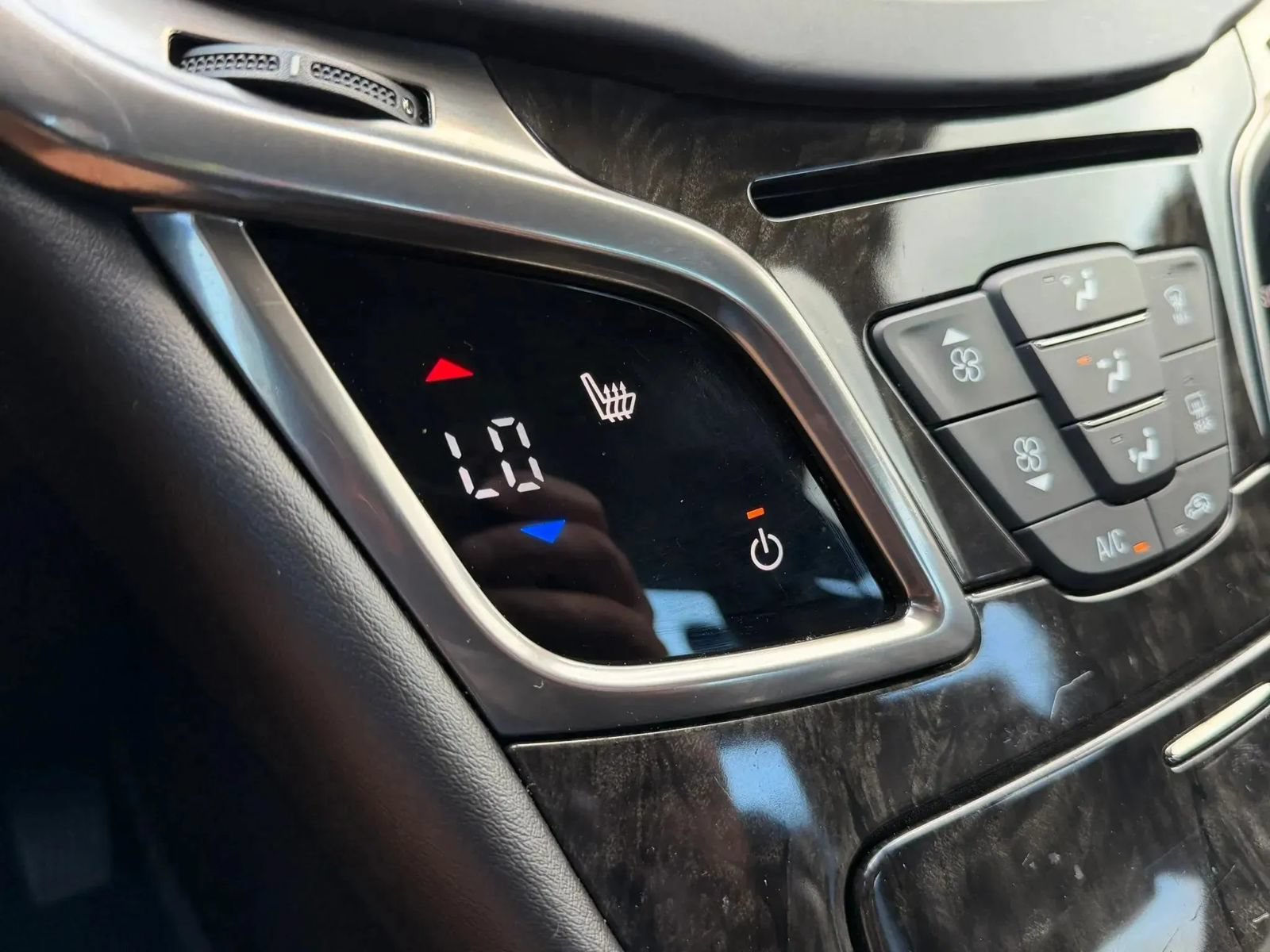 Used 2016 Buick LaCrosse Leather AWD/4WD image 14