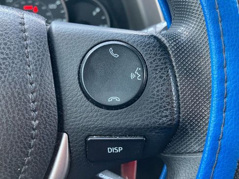Used 2016 Toyota RAV4 LE AWD/4WD image 21