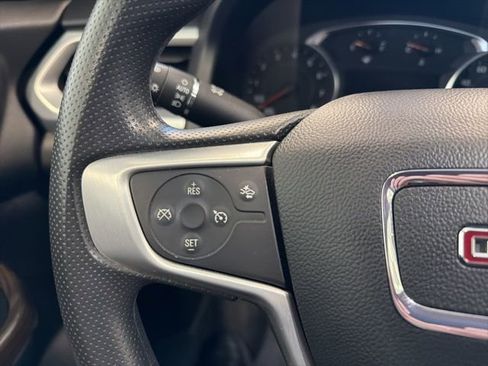 Used 2023 GMC Acadia SLE w/ Driver Convenience Package image 27