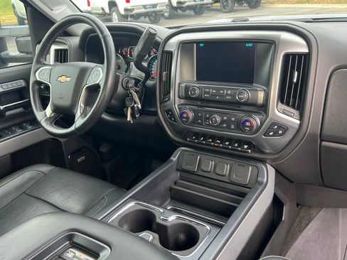 Used 2018 Chevrolet Silverado 2500 LTZ w/ Duramax Plus Package image 16