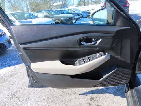 Certified 2023 Honda Accord EX image 14