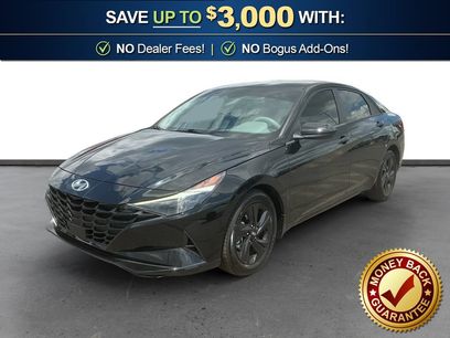 Used 2022 Hyundai Elantra SEL w/ Convenience Package
