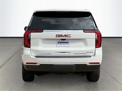 New 2026 GMC Yukon Elevation image 5