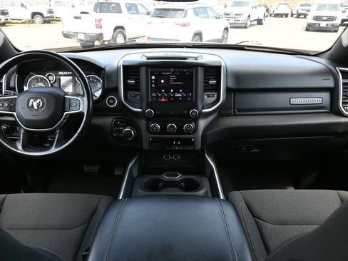 Used 2022 RAM 1500 Big Horn AWD/4WD image 5