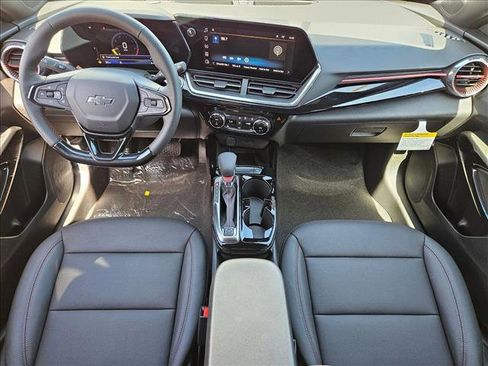 New 2026 Chevrolet Trax RS w/ Sunroof Package FWD image 15