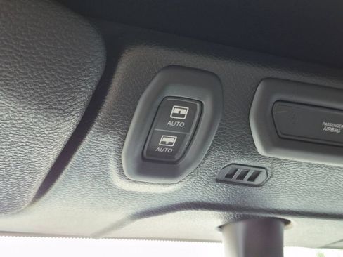 Used 2023 Jeep Wrangler Unlimited Rubicon 4xe w/ Cold Weather Group AWD/4WD image 18