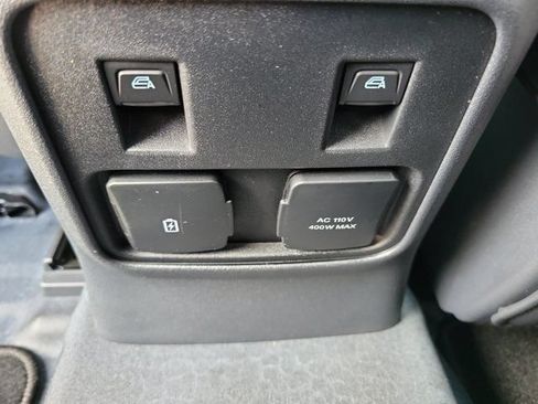 Certified 2024 Ford Bronco Badlands AWD/4WD image 17