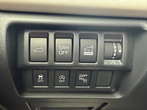 Used 2024 Subaru Forester Limited AWD/4WD image 27