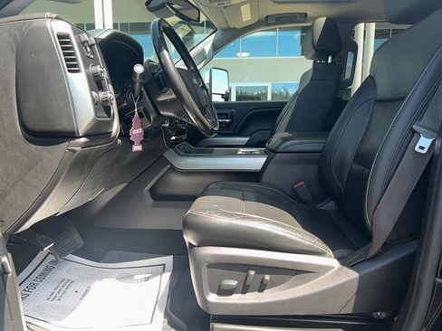 Used 2017 Chevrolet Silverado 3500 LTZ AWD/4WD image 18