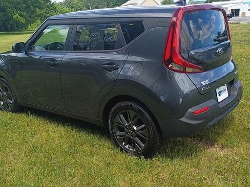 Used 2020 Kia Soul EX FWD image 5
