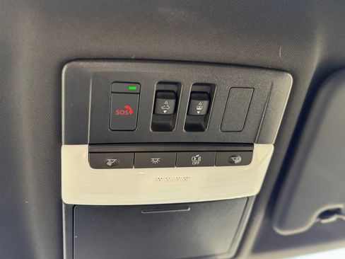 Used 2025 Mitsubishi Outlander SEL Black Edition image 28