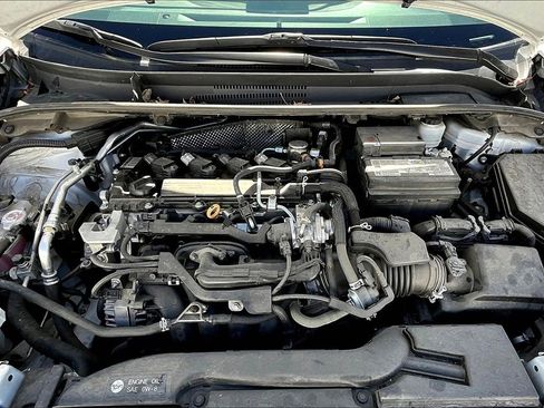 Used 2023 Toyota Corolla LE image 10