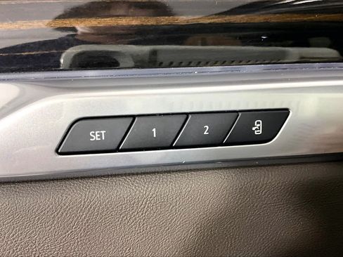 Certified 2025 Cadillac Escalade Premium Luxury w/ LPO, Floor Liner Package RWD image 32