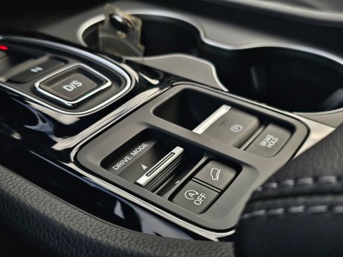 New 2025 Honda Pilot EX-L image 34