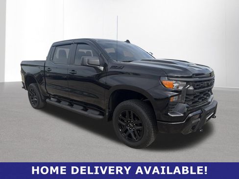 Used 2025 Chevrolet Silverado 1500 Custom Trail Boss w/ Midnight Edition image 1