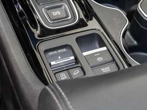 Used 2023 Honda Pilot Elite image 26