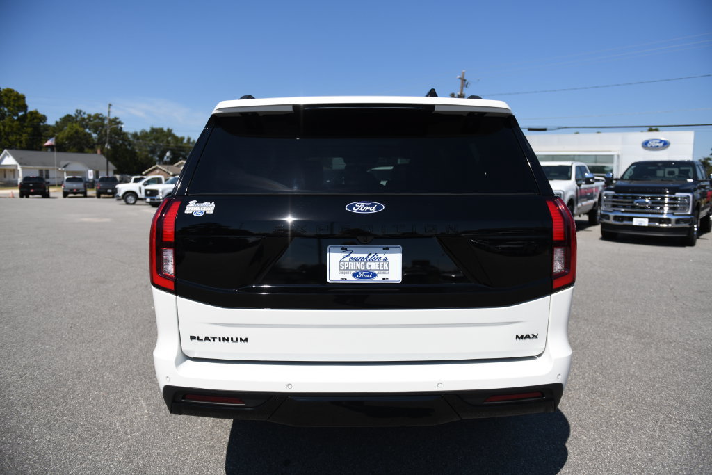New 2027 Ford Expedition Max Platinum w/ Stealth Appearance Package RWD image 10