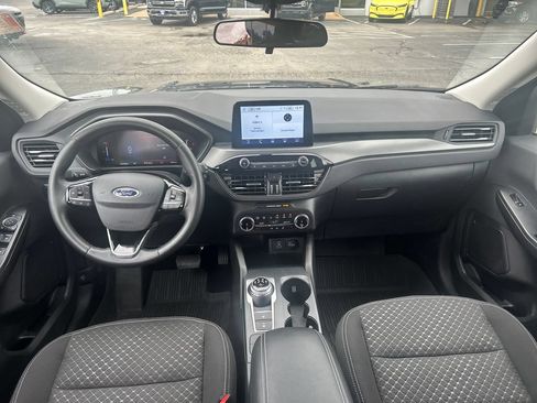 Used 2023 Ford Escape Active AWD/4WD image 15