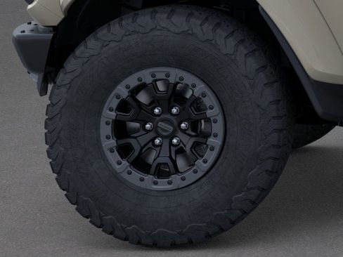 New 2025 Ford Bronco Raptor image 21