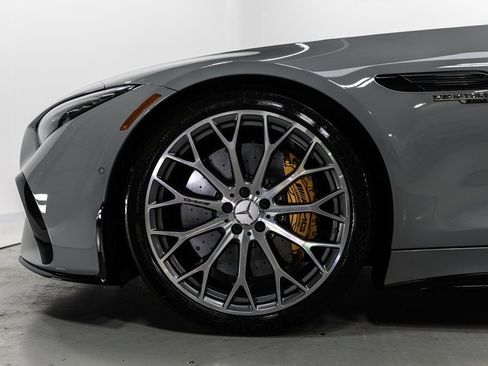 Used 2022 Mercedes-Benz SL 63 AMG 4MATIC image 33