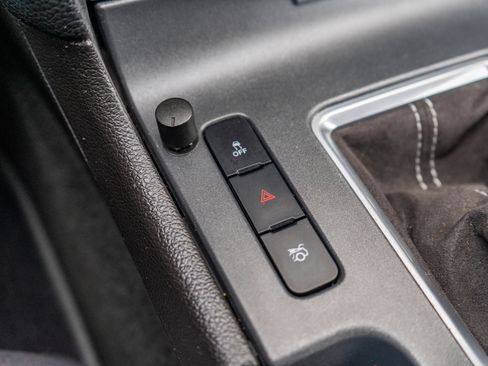 Used 2012 Ford Mustang Shelby GT500 w/ SVT Performance Pkg image 28