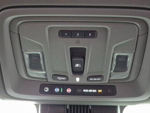 New 2026 Chevrolet Silverado 1500 LT Trail Boss w/ Convenience Package II image 21