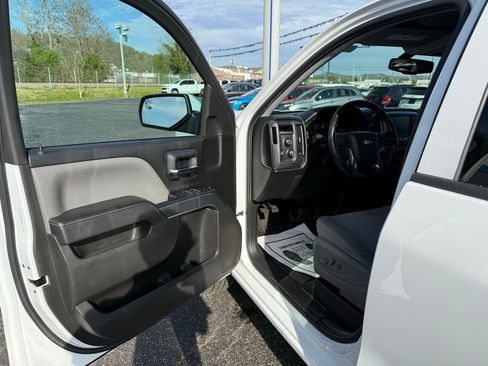 Used 2016 Chevrolet Silverado 1500 LT w/ All Star Edition image 10