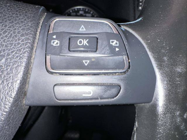 Used 2014 Volkswagen Tiguan SEL AWD/4WD image 26