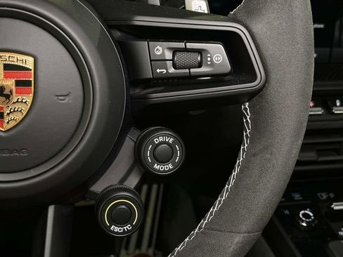 Certified 2024 Porsche 911 GT3 RS image 34