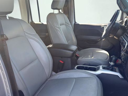 Used 2019 Jeep Wrangler Unlimited Sport S AWD/4WD image 25