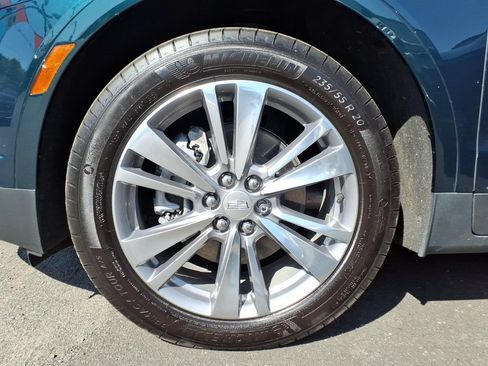 Used 2025 Cadillac XT5 Premium Luxury AWD/4WD image 24