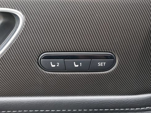 Certified 2025 INFINITI QX80 Luxe RWD image 14