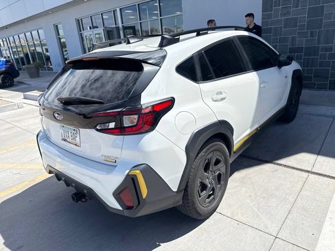 Used 2024 Subaru Crosstrek 2.5i Sport AWD/4WD image 8