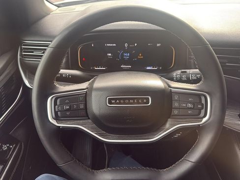 Used 2024 Jeep Wagoneer Series II image 20