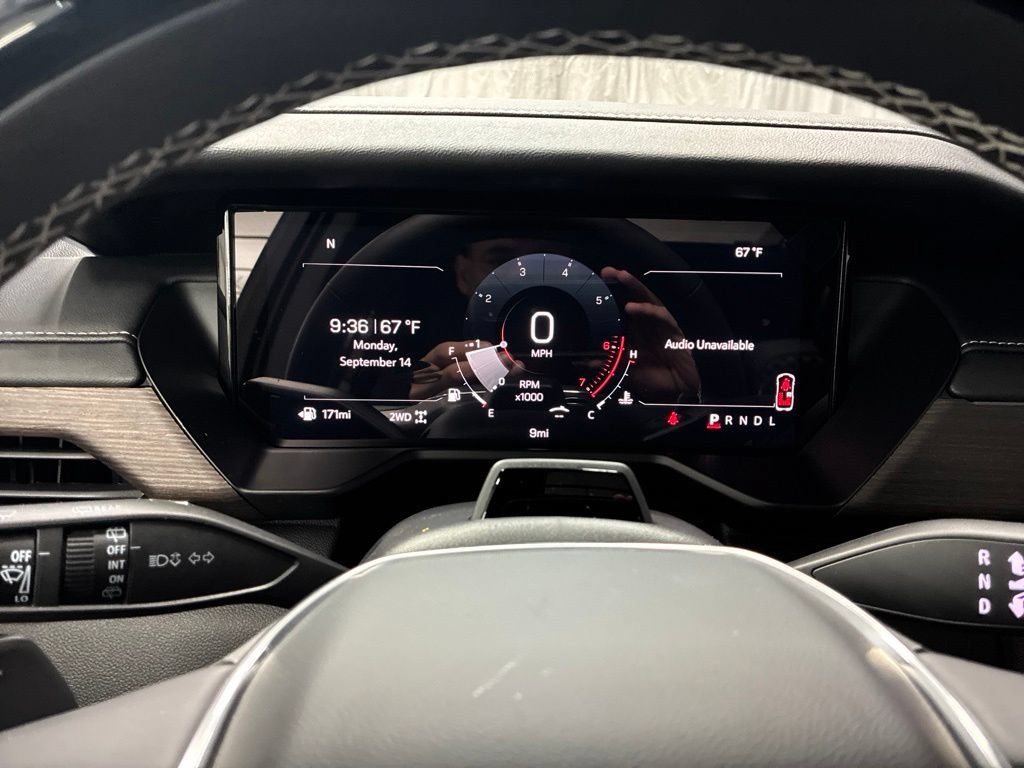 New 2027 GMC Acadia Denali AWD/4WD image 18