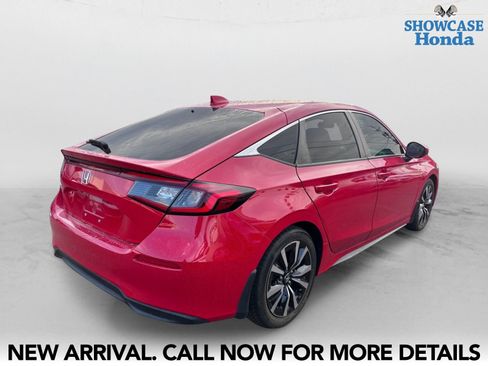 Used 2024 Honda Civic EX-L image 5