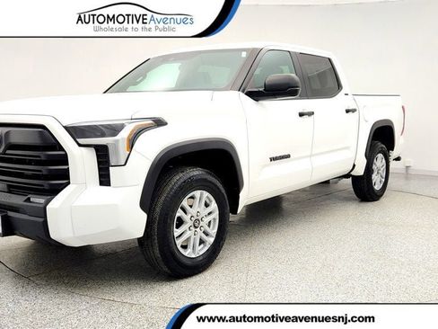 Used 2025 Toyota Tundra SR5 image 1