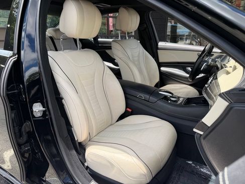 Used 2019 Mercedes-Benz S 450 Sedan image 34