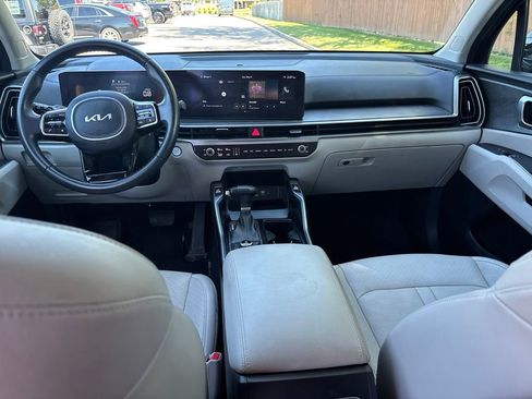 Used 2024 Kia Sorento X-Line EX AWD/4WD image 19