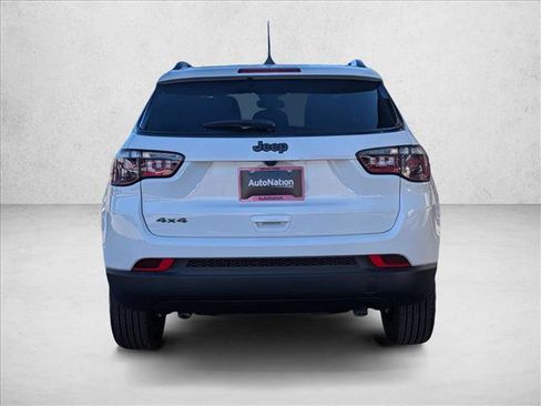 New 2026 Jeep Compass Latitude image 7