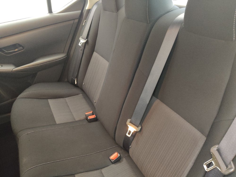 Used 2024 Nissan Sentra SV FWD image 18