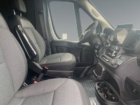 New 2026 RAM ProMaster 2500 w/ Advanced Safety Group FWD image 15