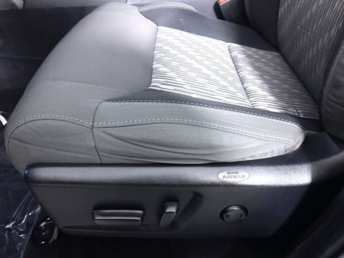 Used 2020 Toyota Tundra SR5 w/ TRD Off-Road Package image 29