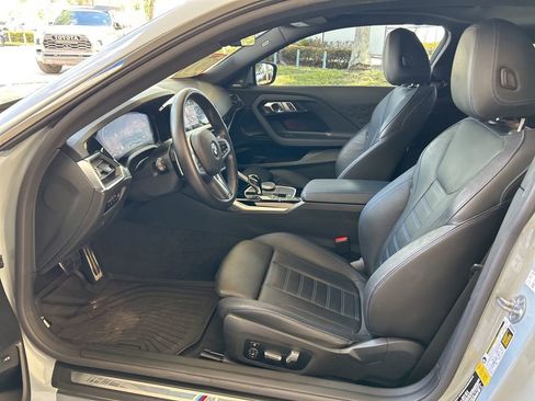 Used 2022 BMW 230i Coupe w/ Premium Package 2 RWD image 5