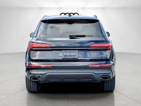 New 2026 Audi Q7 Premium image 4