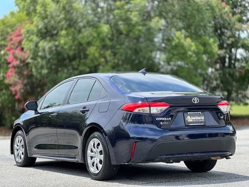 Used 2022 Toyota Corolla LE FWD image 7